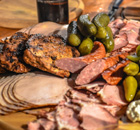 Brotzeitteller der besonderen Art, eben typisch bayerisch Brotzeitteller der besonderen Art, eben typisch bayerisch